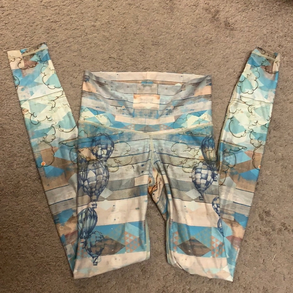 Niyama Sol Leggings- Size Small